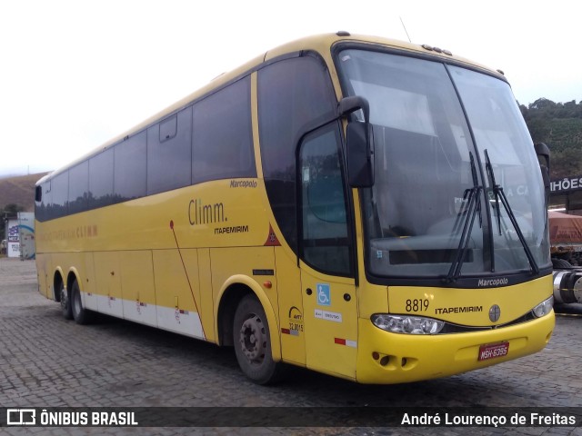 Viação Itapemirim 8819 na cidade de Manhuaçu, Minas Gerais, Brasil, por André Lourenço de Freitas. Número da foto: #10210973.