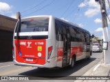 Pêssego Transportes 4 7549 na cidade de São Paulo, São Paulo, Brasil, por Gilberto Mendes dos Santos. Número da foto: #:id.