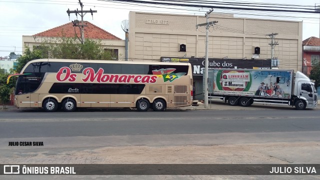 Os Monarcas 4218 na cidade de Porto Alegre, Rio Grande do Sul, Brasil, por JULIO SILVA. ID da foto: 10216036.