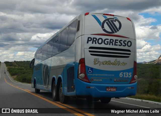 Auto Viação Progresso 6135 na cidade de Patos, Paraíba, Brasil, por Wagner Michel Alves Leite. ID da foto: 10214709.