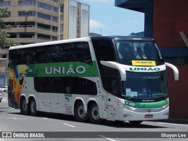 Empresa União de Transportes 4185 na cidade de Porto Alegre, Rio Grande do Sul, Brasil, por Shayan Lee. Número da foto: #10213183.