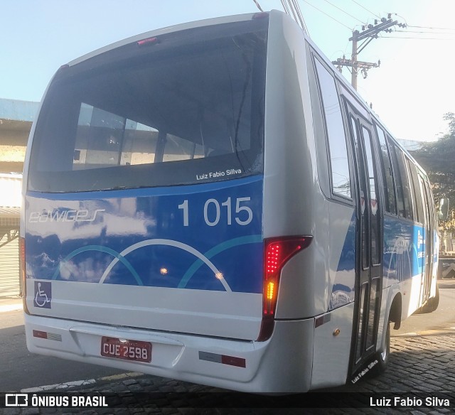 Viação Santa Edwiges e Turismo 1 015 na cidade de Barra do Piraí, Rio de Janeiro, Brasil, por Luiz Fabio Silva. ID da foto: 10217661.