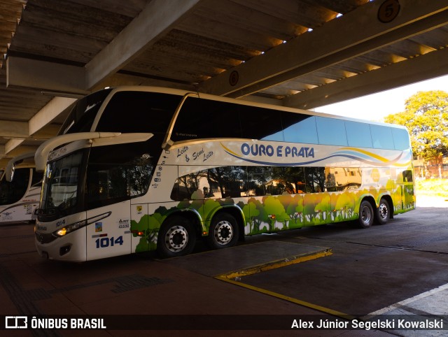 Viação Ouro e Prata 1014 na cidade de Santo Ângelo, Rio Grande do Sul, Brasil, por Alex Júnior Segelski Kowalski. Número da foto: #10217029.