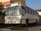 Ônibus Particulares 0349 na cidade de Oliveira, Minas Gerais, Brasil, por Marcos de Alcantara Pinto. Número da foto: #10217550.