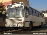 Ônibus Particulares 0349 na cidade de Oliveira, Minas Gerais, Brasil, por Marcos de Alcantara Pinto. ID da foto: :id.