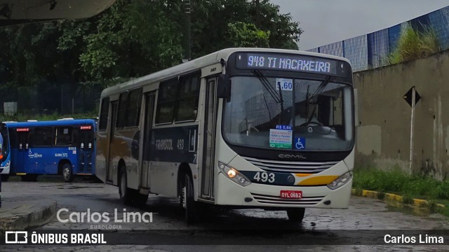 Transcol - Transportes Coletivos Ltda. 493 na cidade de Recife, Pernambuco, Brasil, por Carlos Lima. Número da foto: #10219986.