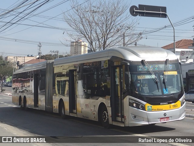 Viação Metrópole Paulista - Zona Leste 3 1183 na cidade de São Paulo, São Paulo, Brasil, por Rafael Lopes de Oliveira. ID da foto: 10224782.