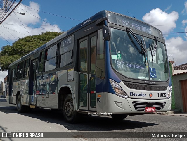 Milênio Transportes 11029 na cidade de Belo Horizonte, Minas Gerais, Brasil, por Matheus  Felipe. ID da foto: 10223561.