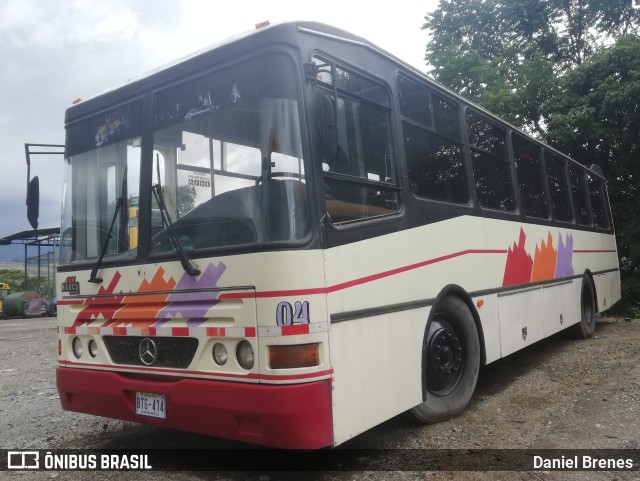 Autotransportes San José San Juan de Tobosi Sur 04 na cidade de San Miguel, Desamparados, San José, Costa Rica, por Daniel Brenes. Número da foto: #10225159.