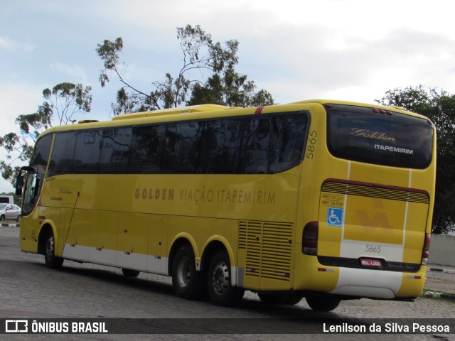 Viação Itapemirim 5865 na cidade de Caruaru, Pernambuco, Brasil, por Lenilson da Silva Pessoa. Número da foto: #10223669.