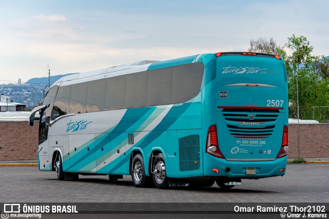 Turistar 2507 na cidade de Morelia, Michoacán, México, por Omar Ramírez Thor2102. Número da foto: #10224956.