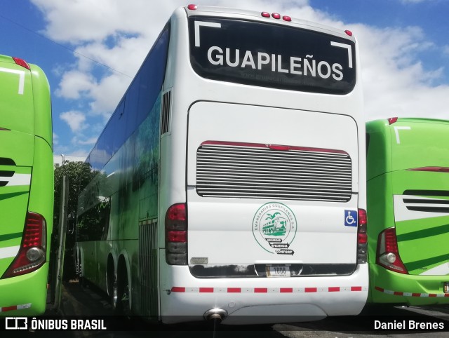 Guapileños LB 1608 na cidade de Merced, San José, San José, Costa Rica, por Daniel Brenes. Número da foto: #10225119.
