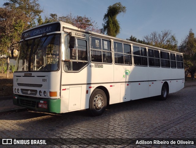 MB Transportes Coletivos e Fretamentos 031 na cidade de Passa Quatro, Minas Gerais, Brasil, por Adilson Ribeiro de Oliveira. ID da foto: 10223836.