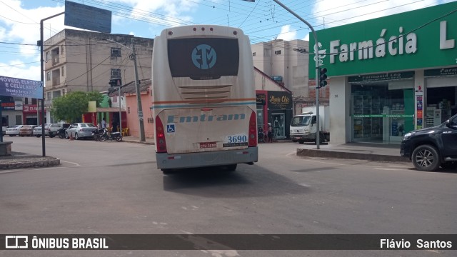 Emtram 3690 na cidade de Barra da Estiva, Bahia, Brasil, por Flávio  Santos. Número da foto: #10224759.