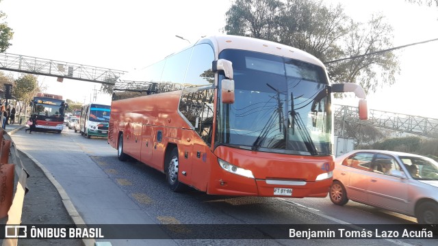 Ônibus Particulares FTBY66 na cidade de Maipú, Santiago, Metropolitana de Santiago, Chile, por Benjamín Tomás Lazo Acuña. ID da foto: 10226213.