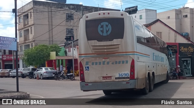 Emtram 3690 na cidade de Barra da Estiva, Bahia, Brasil, por Flávio  Santos. Número da foto: #10224763.
