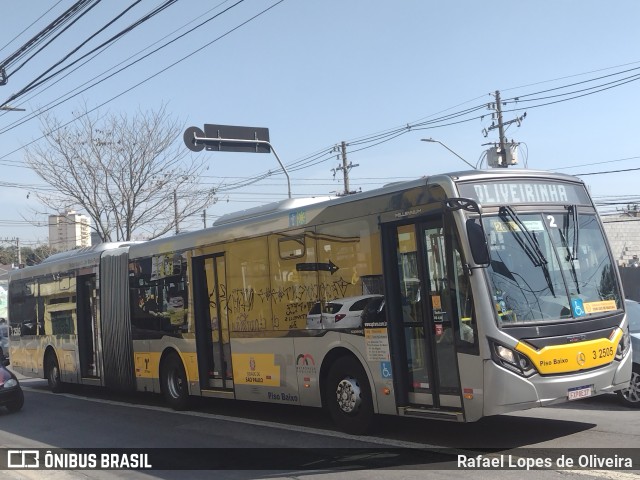 Viação Metrópole Paulista - Zona Leste 3 2505 na cidade de São Paulo, São Paulo, Brasil, por Rafael Lopes de Oliveira. Número da foto: #10224805.