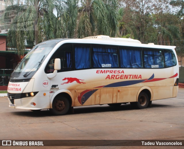 Empresa Argentina 41 na cidade de Puerto Iguazú, Iguazú, Misiones, Argentina, por Tadeu Vasconcelos. Número da foto: #10226327.