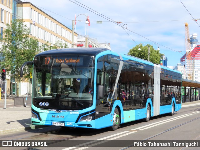 Keolis Sverige AB 2323 na cidade de Gothenburg, Västra Götaland, Suécia, por Fábio Takahashi Tanniguchi. ID da foto: 10227485.