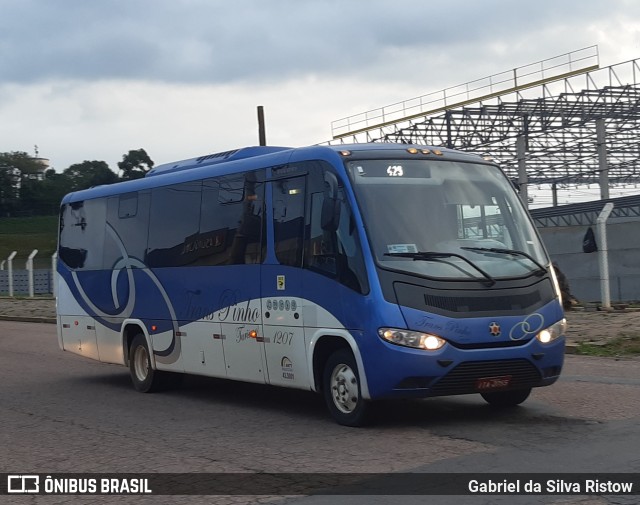 Trans Pinho Turismo 1207 na cidade de Gravataí, Rio Grande do Sul, Brasil, por Gabriel da Silva Ristow. ID da foto: 10227589.