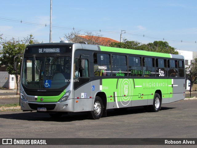 Viação Garcia 81066 na cidade de Paranavaí, Paraná, Brasil, por Robson Alves. ID da foto: 10227571.