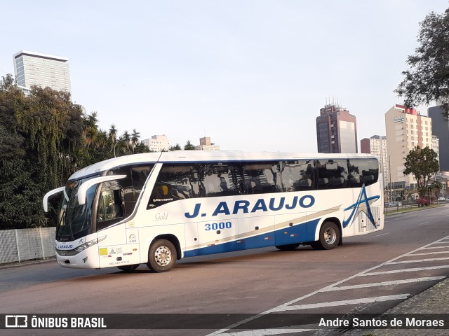 J. Araujo 3000 na cidade de Curitiba, Paraná, Brasil, por Andre Santos de Moraes. ID da foto: 10227435.