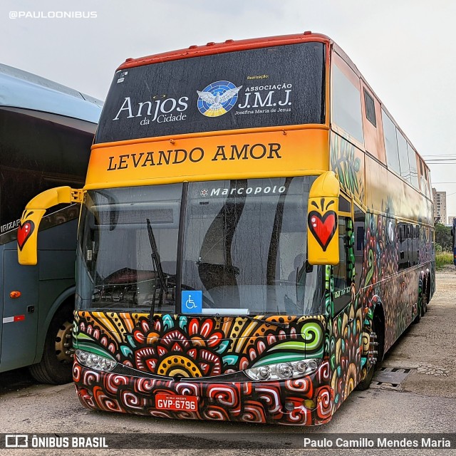 Ônibus Particulares 4000 na cidade de São Paulo, São Paulo, Brasil, por Paulo Camillo Mendes Maria. Número da foto: #10227189.