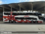 JBL Turismo 7200 na cidade de Porto Alegre, Rio Grande do Sul, Brasil, por JULIO SILVA. Número da foto: #10227970.