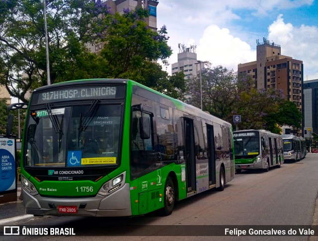 Viação Santa Brígida 1 1756 na cidade de São Paulo, São Paulo, Brasil, por Felipe Goncalves do Vale. ID da foto: 10231044.