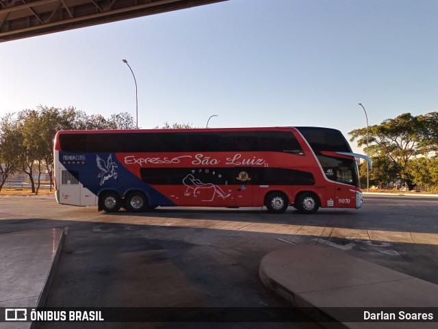 Expresso São Luiz 9070 na cidade de Brasília, Distrito Federal, Brasil, por Darlan Soares. Número da foto: #10232177.