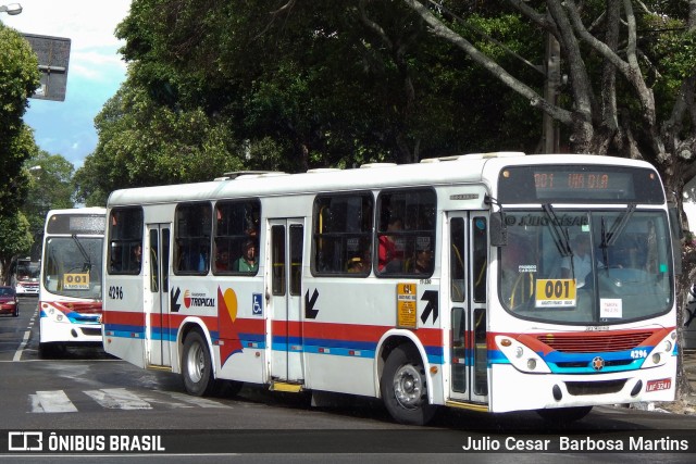 Transporte Tropical 4296 na cidade de Aracaju, Sergipe, Brasil, por Julio Cesar  Barbosa Martins. Número da foto: #10228686.