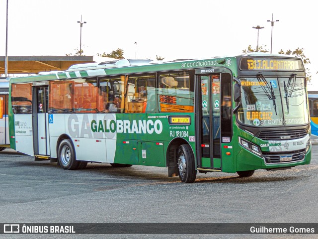 Viação Galo Branco RJ 181.084 na cidade de Niterói, Rio de Janeiro, Brasil, por Guilherme Gomes. Número da foto: #10236433.