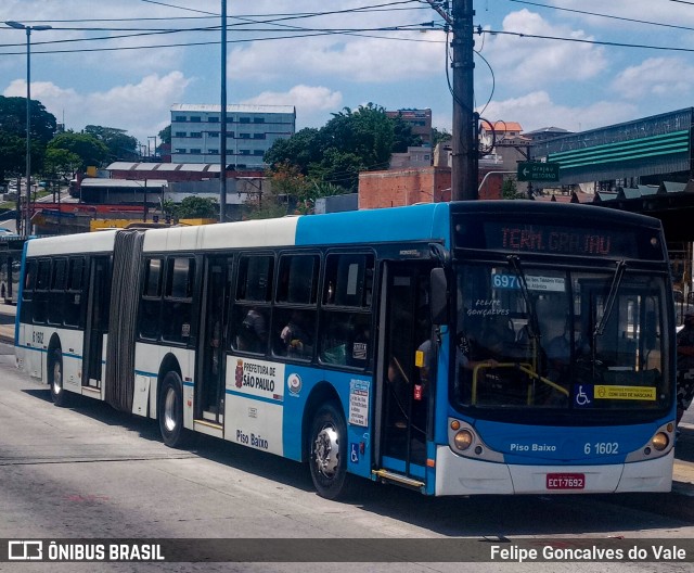 Viação Grajaú S.A. 6 1602 na cidade de São Paulo, São Paulo, Brasil, por Felipe Goncalves do Vale. Número da foto: #10233630.