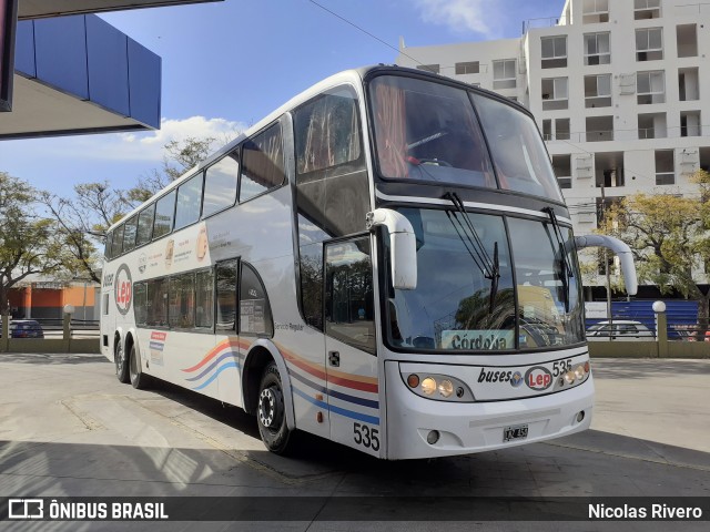 Buses Lep 535 na cidade de Villa María, General San Martín, Córdoba, Argentina, por Nicolas Rivero. ID da foto: 10235798.