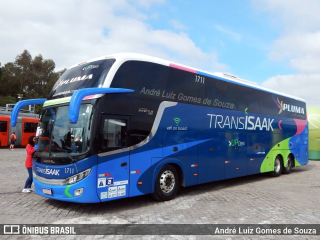 Trans Isaak Turismo 1711 na cidade de Curitiba, Paraná, Brasil, por André Luiz Gomes de Souza. ID da foto: 10235321.