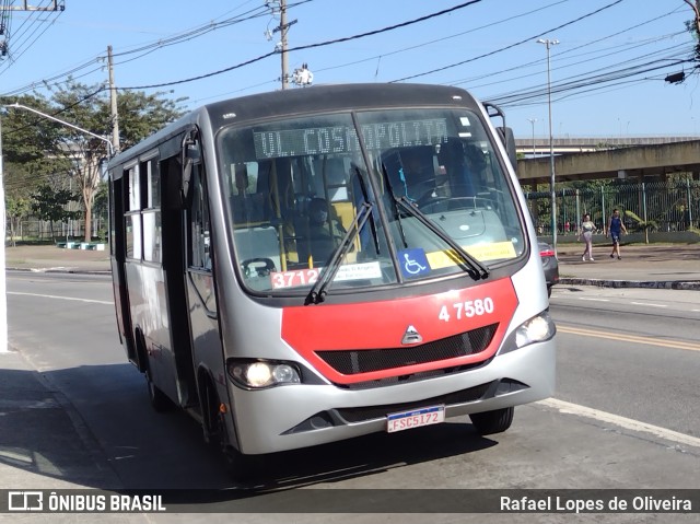Pêssego Transportes 4 7580 na cidade de São Paulo, São Paulo, Brasil, por Rafael Lopes de Oliveira. Número da foto: #10147476.