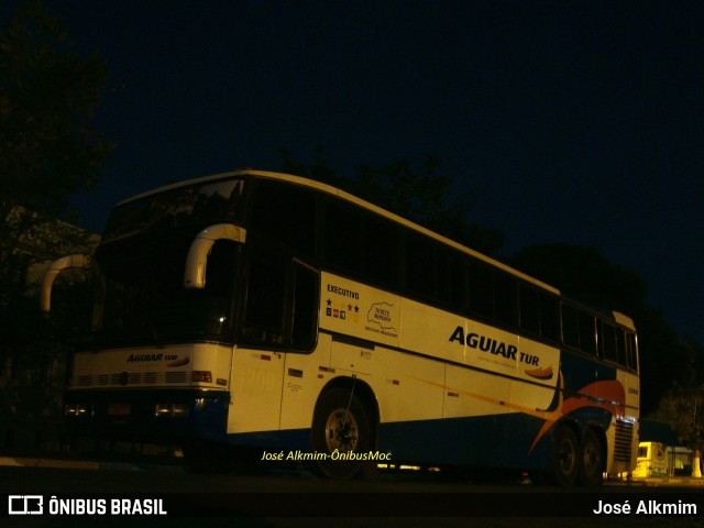 Aguiar Tur 3200 na cidade de Montes Claros, Minas Gerais, Brasil, por José Alkmim. ID da foto: 10147823.