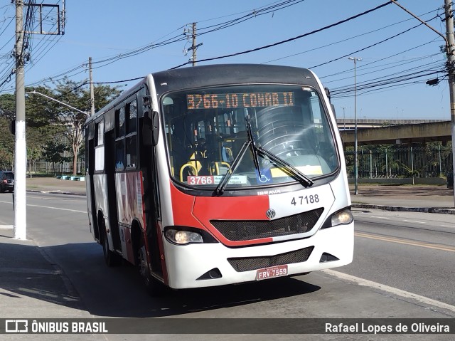 Pêssego Transportes 4 7188 na cidade de São Paulo, São Paulo, Brasil, por Rafael Lopes de Oliveira. Número da foto: #10149967.