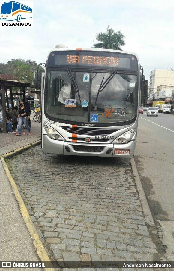 Transportes Blanco RJ 136.030 na cidade de Paracambi, Rio de Janeiro, Brasil, por Anderson Nascimento . Número da foto: #10147369.