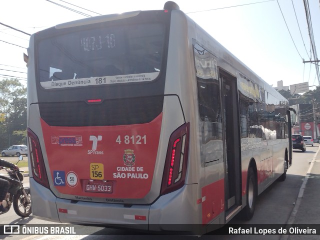 Express Transportes Urbanos Ltda 4 8121 na cidade de São Paulo, São Paulo, Brasil, por Rafael Lopes de Oliveira. ID da foto: 10150175.