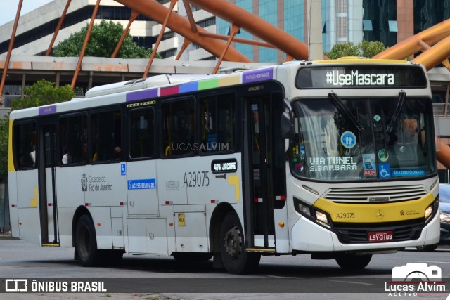 Empresa de Transportes Braso Lisboa A29075 na cidade de Rio de Janeiro, Rio de Janeiro, Brasil, por Lucas Alvim. Número da foto: #10149237.