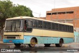 Ônibus Particulares 7425 na cidade de Nova Porteirinha, Minas Gerais, Brasil, por José Alkmim. ID da foto: :id.