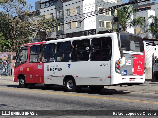 Pêssego Transportes 4 7715 na cidade de São Paulo, São Paulo, Brasil, por Rafael Lopes de Oliveira. Número da foto: #10154592.