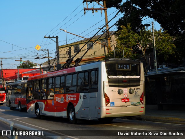 Himalaia Transportes > Ambiental Transportes Urbanos 4 1835 na cidade de São Paulo, São Paulo, Brasil, por David Roberto Silva Dos Santos. ID da foto: 10156971.