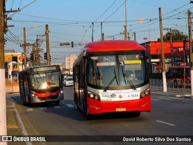 Himalaia Transportes > Ambiental Transportes Urbanos 4 1544 na cidade de São Paulo, São Paulo, Brasil, por David Roberto Silva Dos Santos. ID da foto: 10159639.