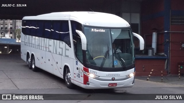 Auto Viação Catarinense 3391 na cidade de Porto Alegre, Rio Grande do Sul, Brasil, por JULIO SILVA. Número da foto: #10159635.
