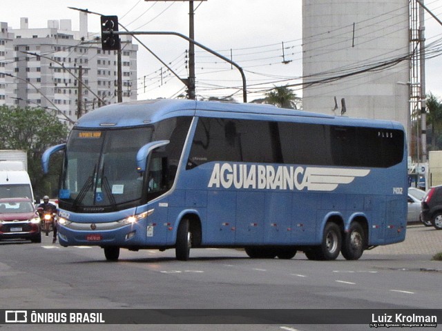Viação Águia Branca 14012 na cidade de Juiz de Fora, Minas Gerais, Brasil, por Luiz Krolman. Número da foto: #10165065.