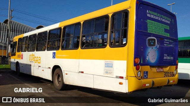 Plataforma Transportes 30158 na cidade de Salvador, Bahia, Brasil, por Gabriel Guimarães. Número da foto: #10237924.