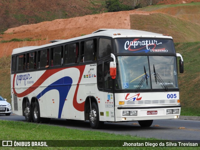 Capratur Turismo 005 na cidade de Aparecida, São Paulo, Brasil, por Jhonatan Diego da Silva Trevisan. ID da foto: 10238012.