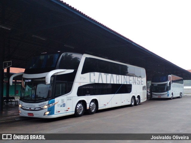Auto Viação Catarinense 3734 na cidade de Embu das Artes, São Paulo, Brasil, por Josivaldo Oliveira. Número da foto: #10238981.
